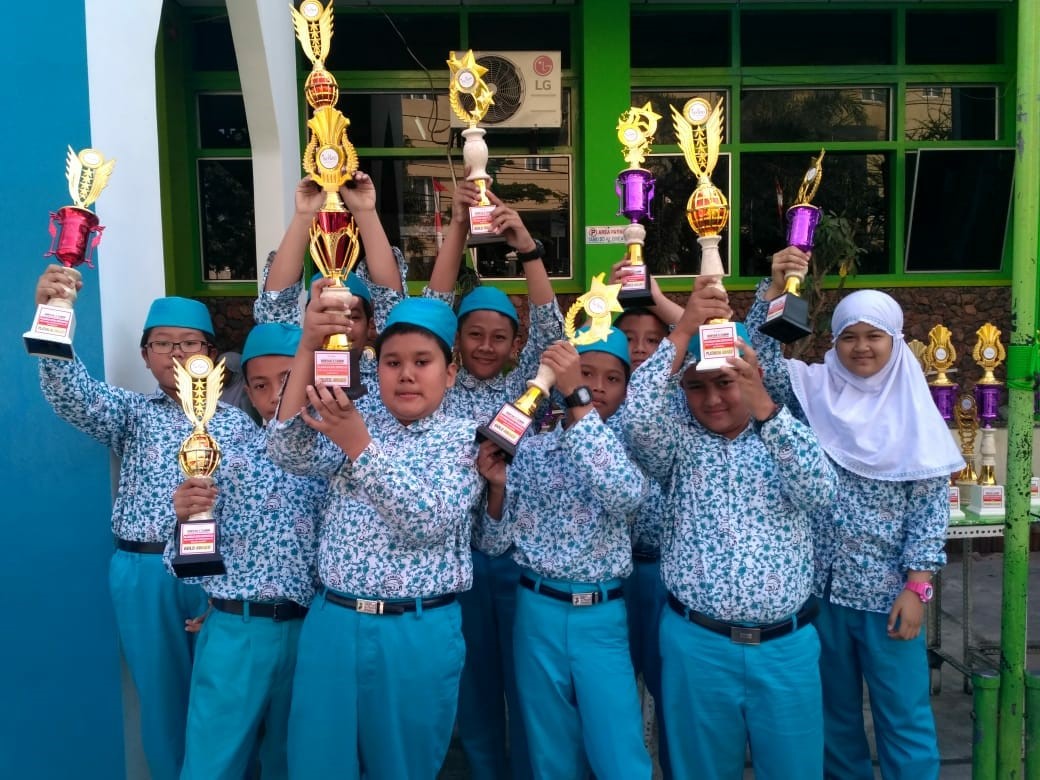 Read more about the article Kesan Bersekolah di Al Firdaus