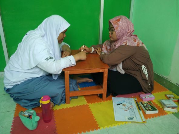 Read more about the article Program Terapi Penunjang Pembelajaran Siswa Inklusi Al Firdaus