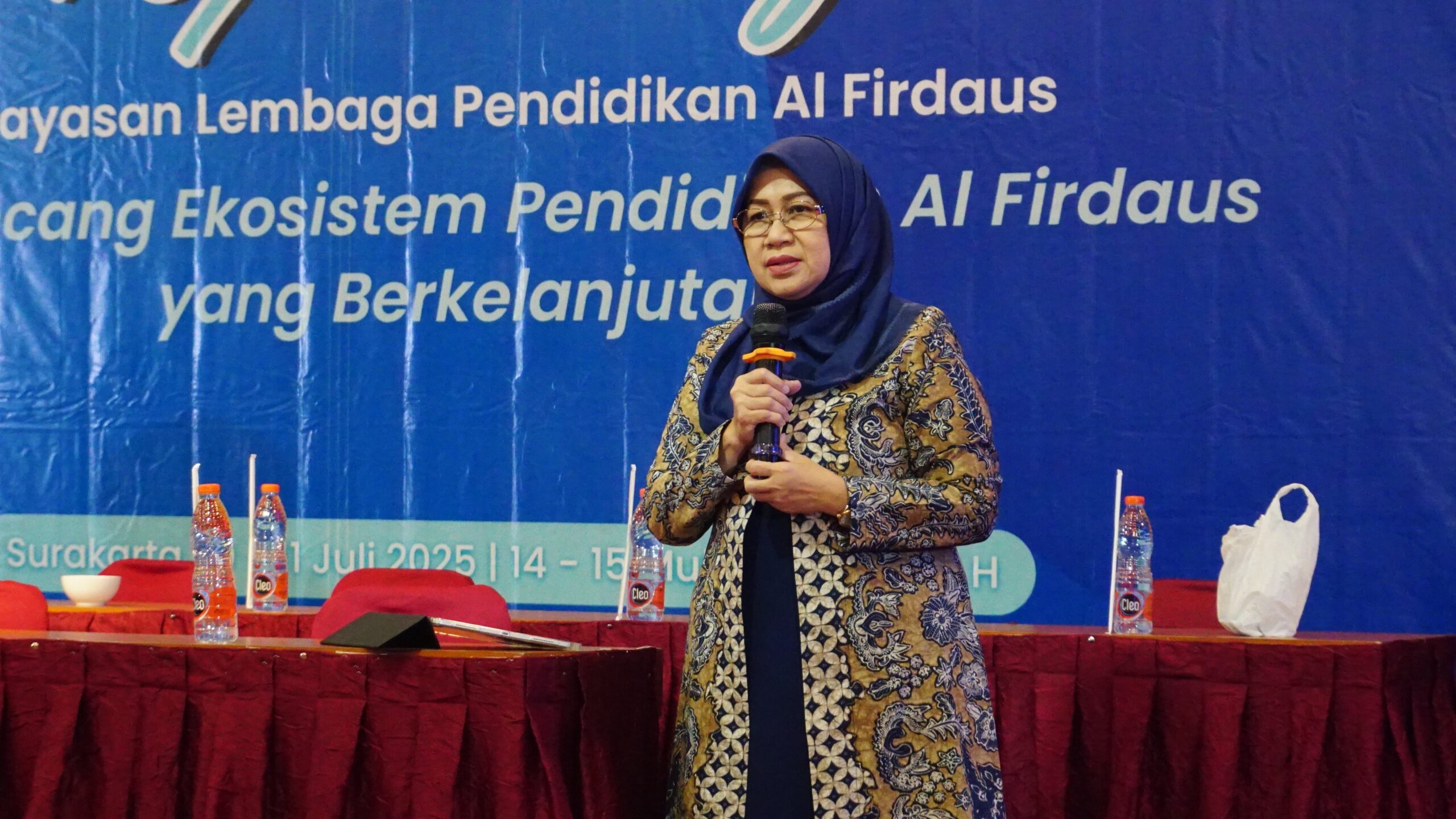 Read more about the article Studium Generale dan Rapat Kerja Lembaga Pendidikan Al Firdaus tahun 2025 : Menumbuhkan Manusia, Menggerakkan Dunia, Merancang 20 tahun Perjalanan dalam satu Ekosistem