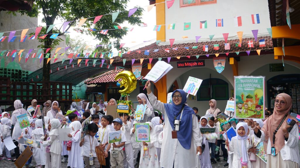 Sambut Bulan Puasa, Sekolah Al Firdaus Solo Gelar Tarhib Ramadan