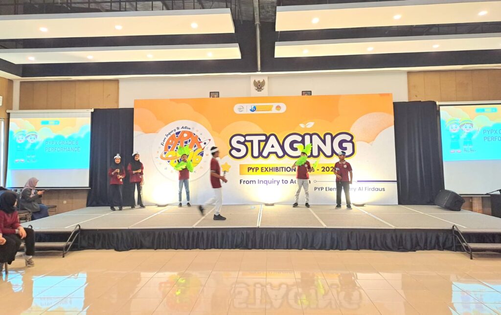 Hebat! 59 Siswa SD Al-Firdaus Solo Tampilkan Proyek Riset di Staging PYP Exhibition